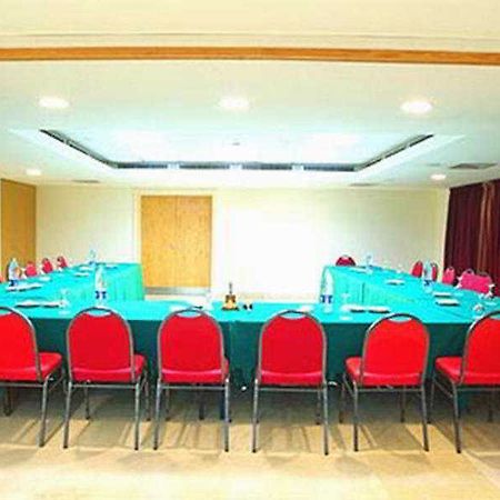 Quality Inn Tripoli 外观 照片